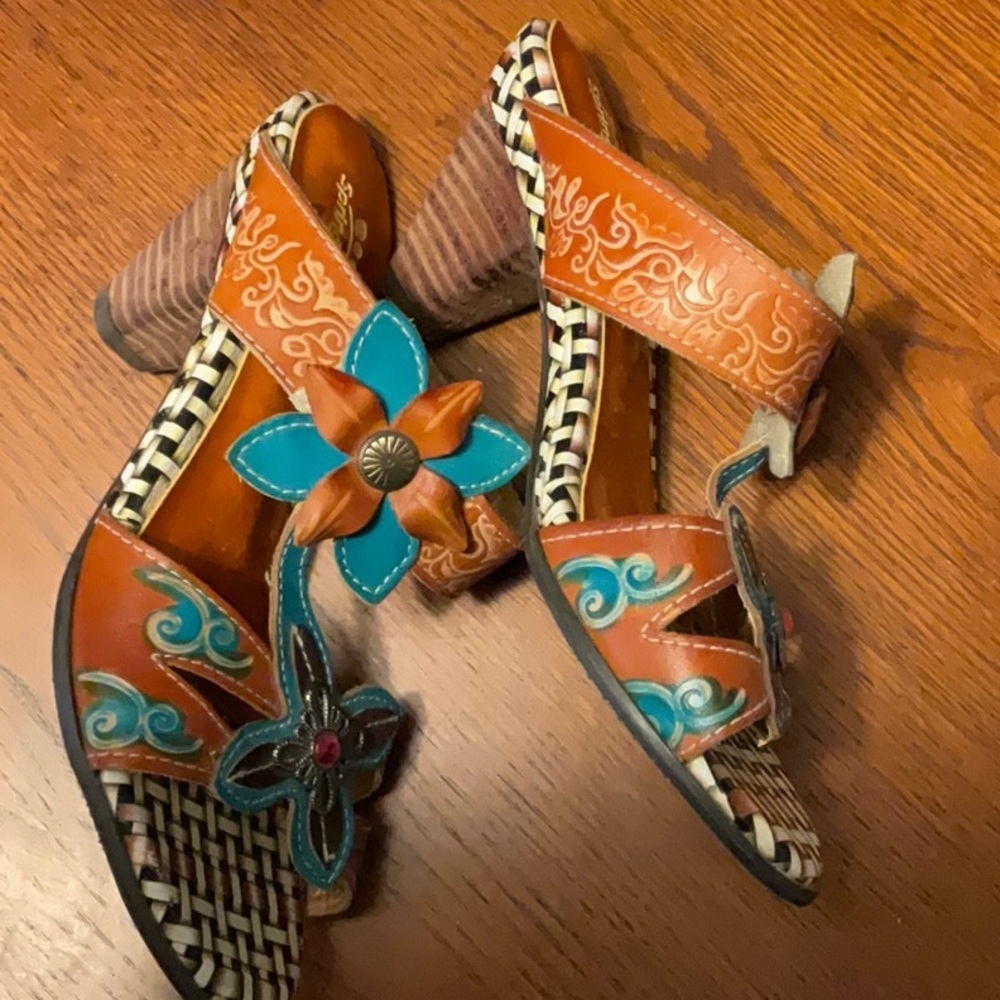 Spring Step Women's Floral Brown and Blue Sandals Size 37 - Picture 2 of 4